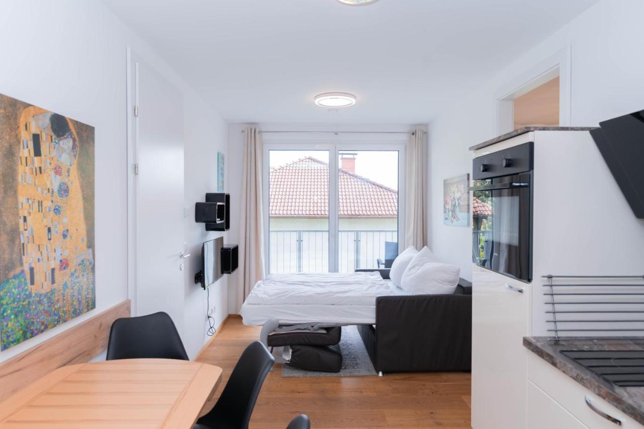 Modern Apartment With Private Balcony Near City Center Vienna Exterior photo